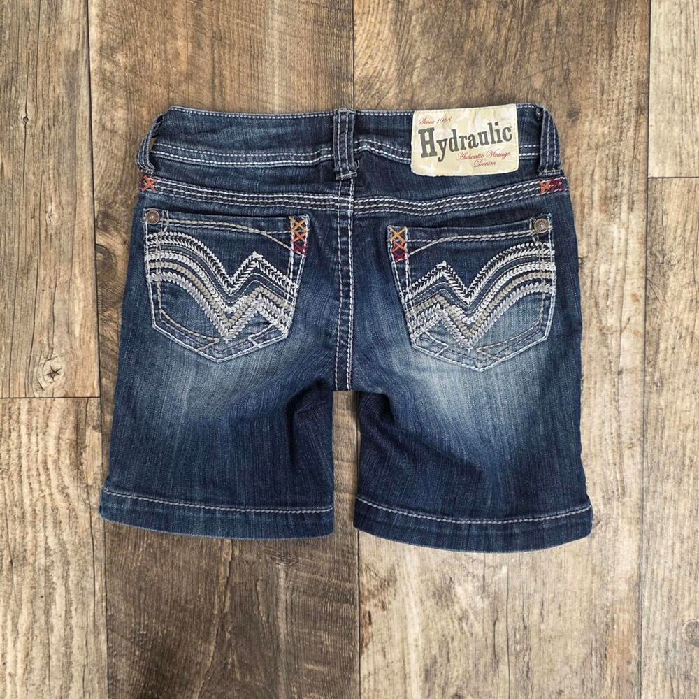 Y2K Low Rise Jean Shorts Jorts Size 1/2 Mcbling Embroidered Pockets Hydraulic
